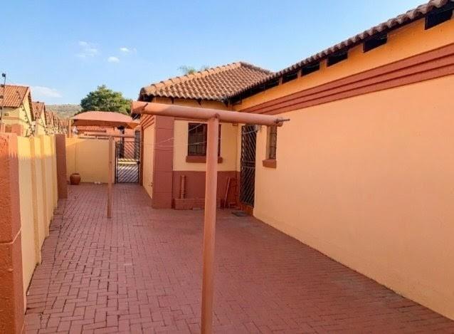 3 Bedroom Property for Sale in Heatherview Gauteng