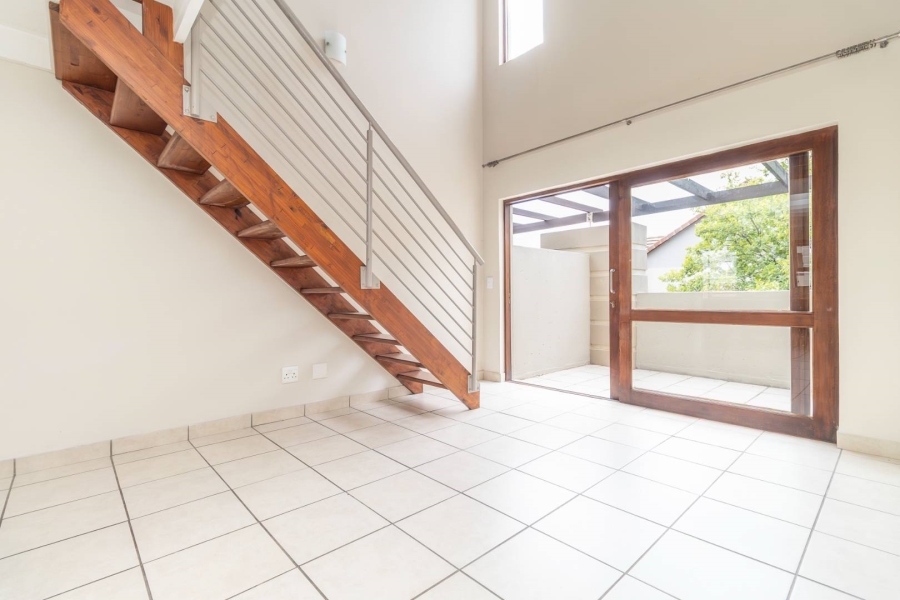2 Bedroom Property for Sale in Lonehill Gauteng