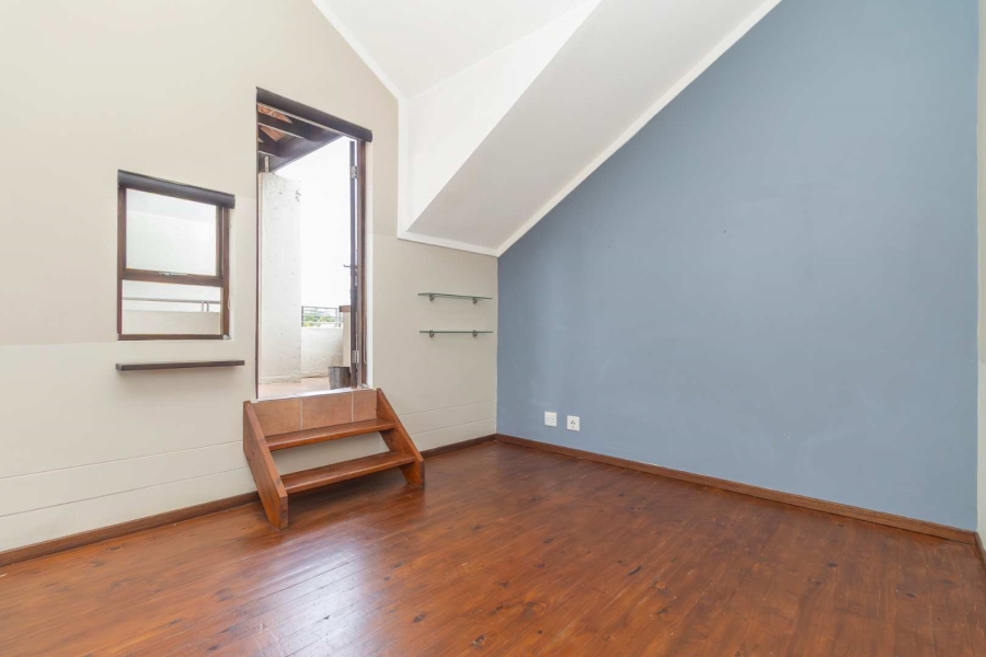 2 Bedroom Property for Sale in Lonehill Gauteng