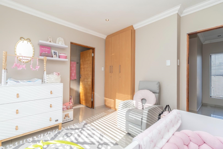 To Let 4 Bedroom Property for Rent in Krugersdorp Gauteng
