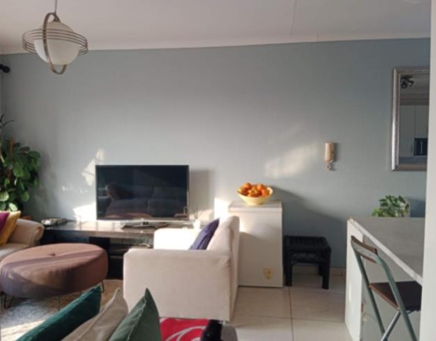 To Let 3 Bedroom Property for Rent in Sunnyrock Gauteng