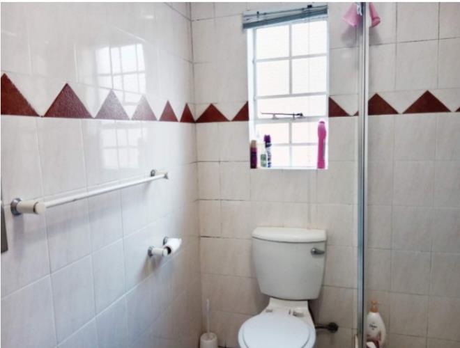 To Let 3 Bedroom Property for Rent in Sunnyrock Gauteng
