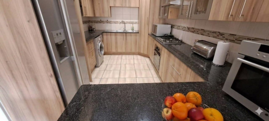 3 Bedroom Property for Sale in New Market Gauteng