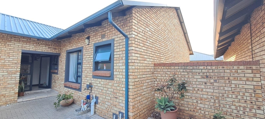 3 Bedroom Property for Sale in New Market Gauteng