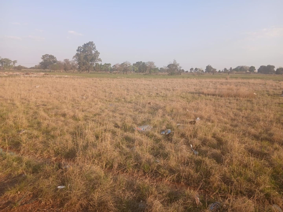 0 Bedroom Property for Sale in Daggafontein Gauteng