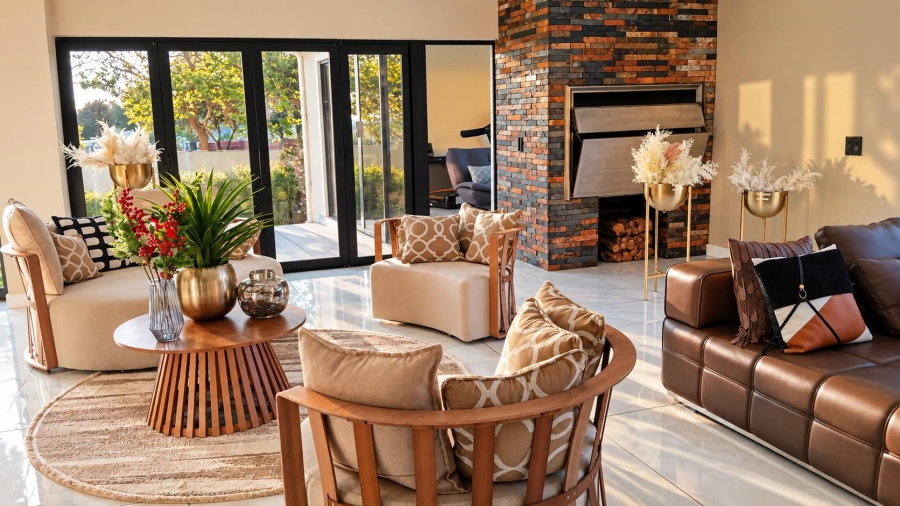 6 Bedroom Property for Sale in Cornwall Hill Gauteng