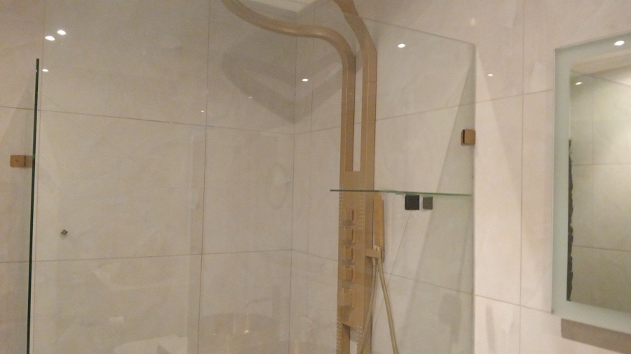 6 Bedroom Property for Sale in Cornwall Hill Gauteng