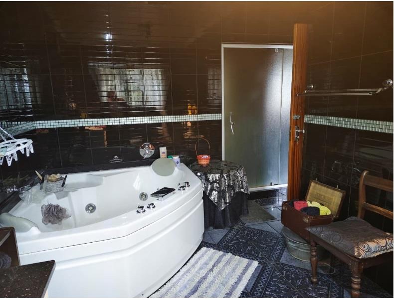 4 Bedroom Property for Sale in Norkem Park Gauteng