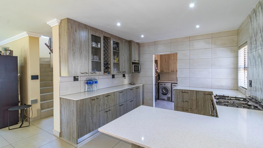 4 Bedroom Property for Sale in Meyersdal Gauteng