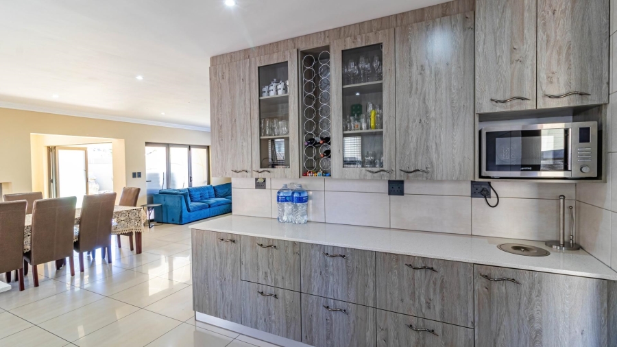 4 Bedroom Property for Sale in Meyersdal Gauteng