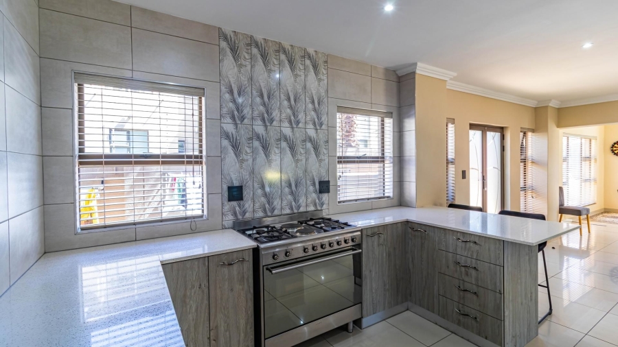 4 Bedroom Property for Sale in Meyersdal Gauteng