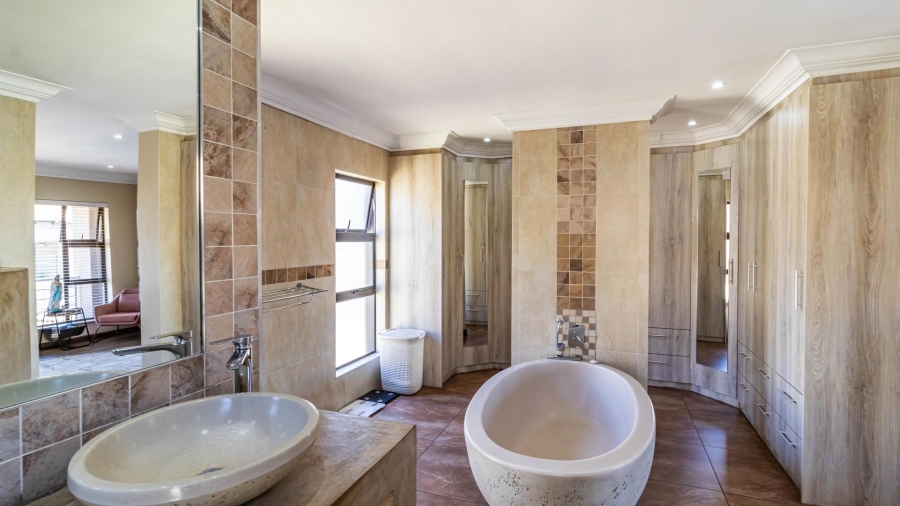 4 Bedroom Property for Sale in Meyersdal Gauteng
