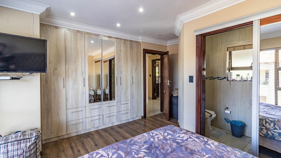 4 Bedroom Property for Sale in Meyersdal Gauteng