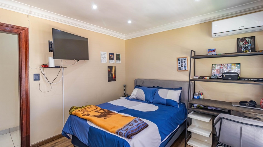 4 Bedroom Property for Sale in Meyersdal Gauteng