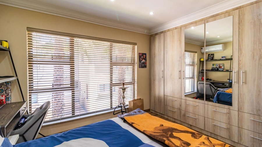 4 Bedroom Property for Sale in Meyersdal Gauteng