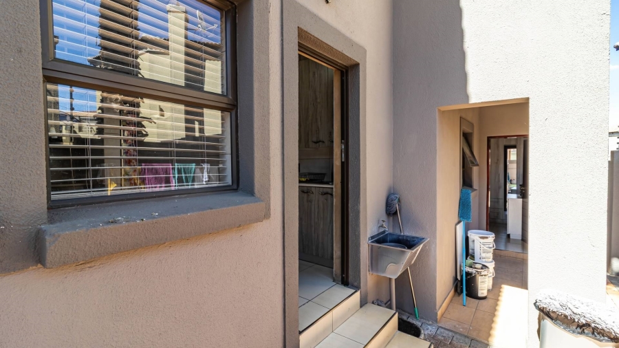 4 Bedroom Property for Sale in Meyersdal Gauteng