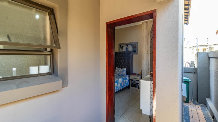 4 Bedroom Property for Sale in Meyersdal Gauteng