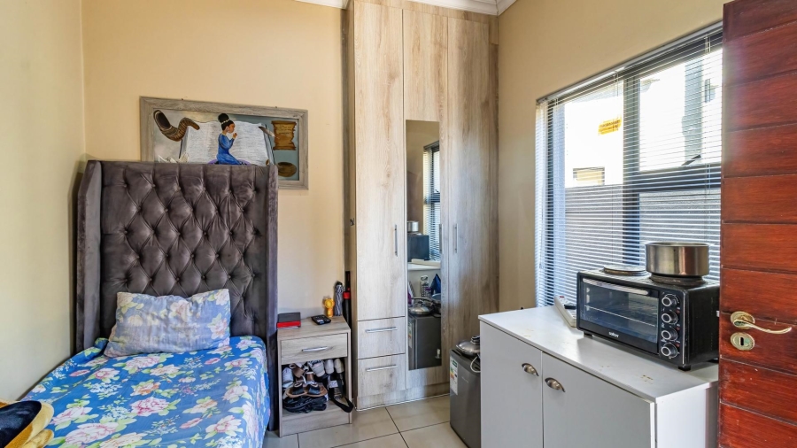 4 Bedroom Property for Sale in Meyersdal Gauteng