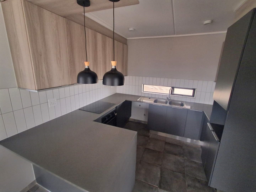 4 Bedroom Property for Sale in Lotus Gardens Gauteng