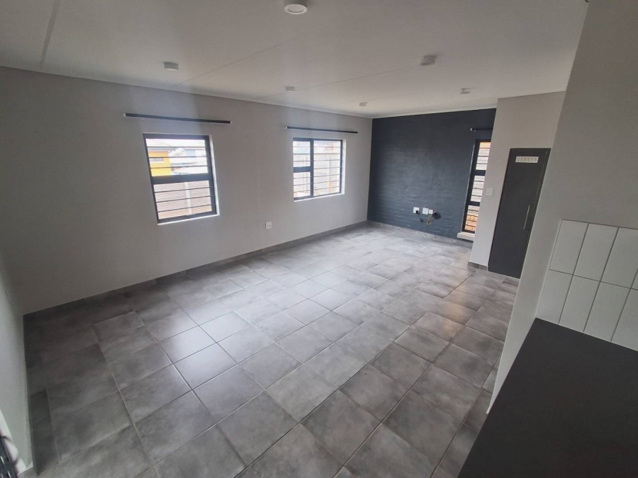 4 Bedroom Property for Sale in Lotus Gardens Gauteng