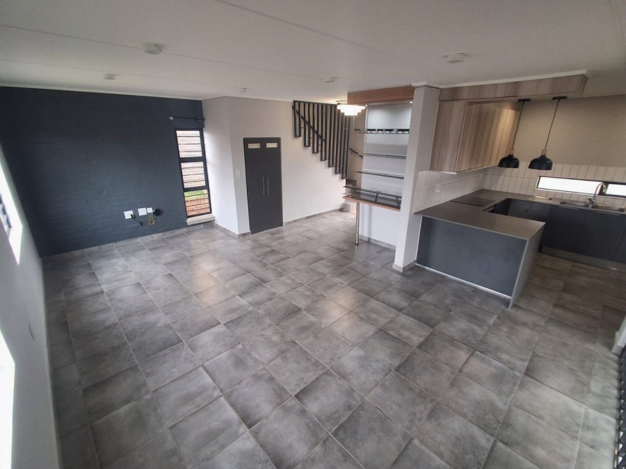 4 Bedroom Property for Sale in Lotus Gardens Gauteng