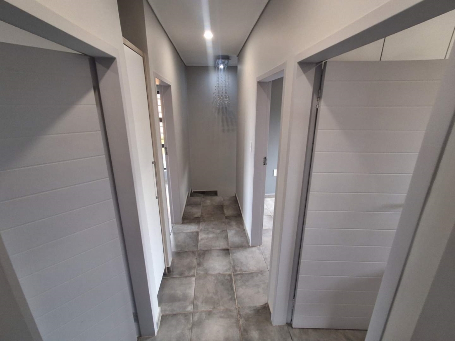 4 Bedroom Property for Sale in Lotus Gardens Gauteng