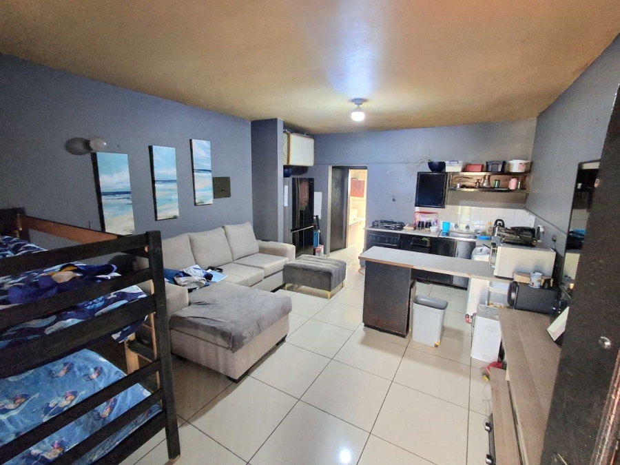 1 Bedroom Property for Sale in Pretoria West Gauteng