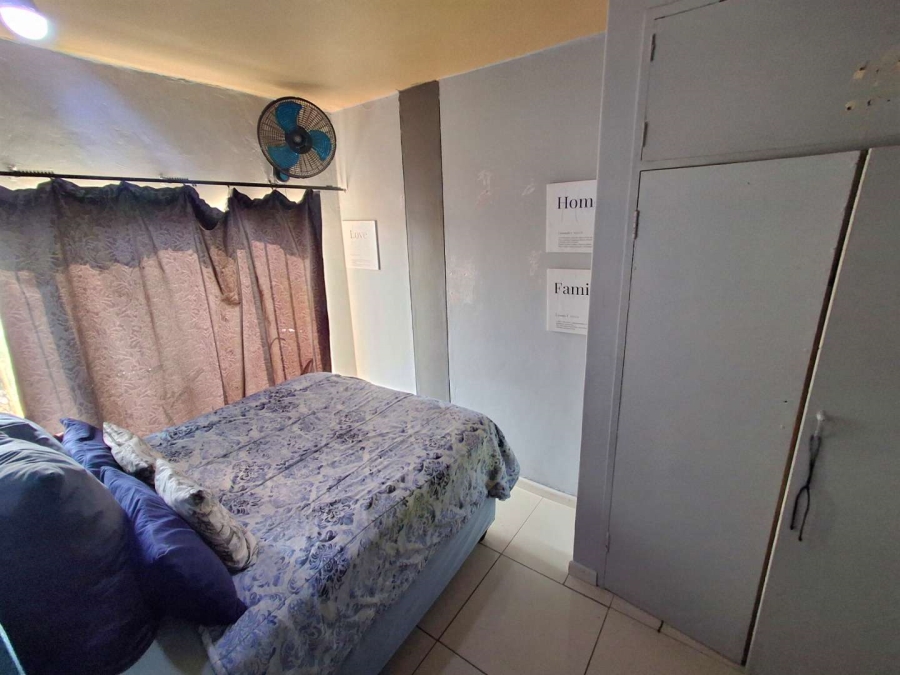1 Bedroom Property for Sale in Pretoria West Gauteng