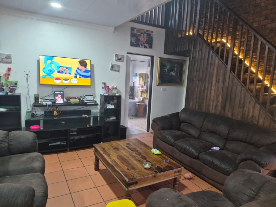 3 Bedroom Property for Sale in Chantelle Gauteng