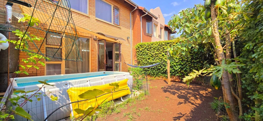 3 Bedroom Property for Sale in Die Wilgers Gauteng