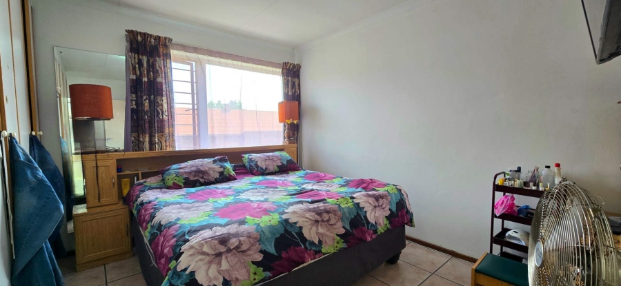 3 Bedroom Property for Sale in Die Wilgers Gauteng
