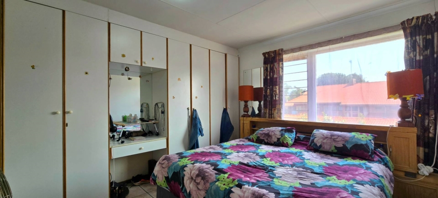 3 Bedroom Property for Sale in Die Wilgers Gauteng