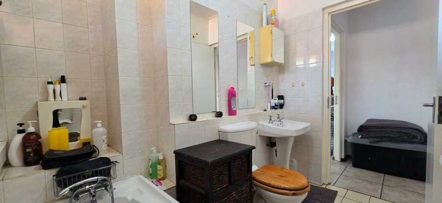 3 Bedroom Property for Sale in Die Wilgers Gauteng