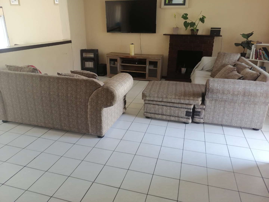 4 Bedroom Property for Sale in The Hill Gauteng