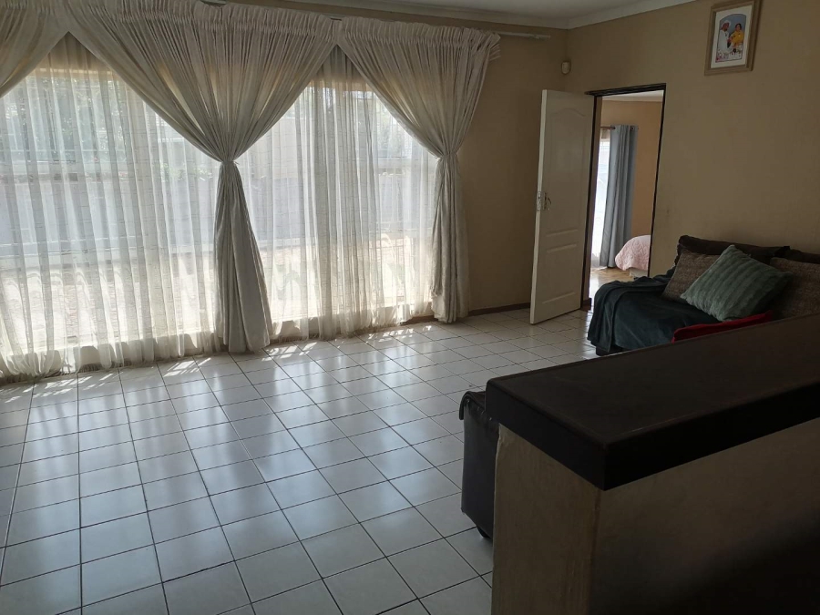 4 Bedroom Property for Sale in The Hill Gauteng
