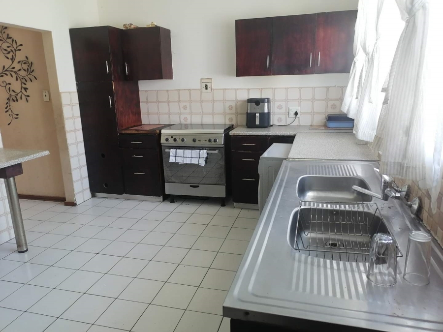 4 Bedroom Property for Sale in The Hill Gauteng