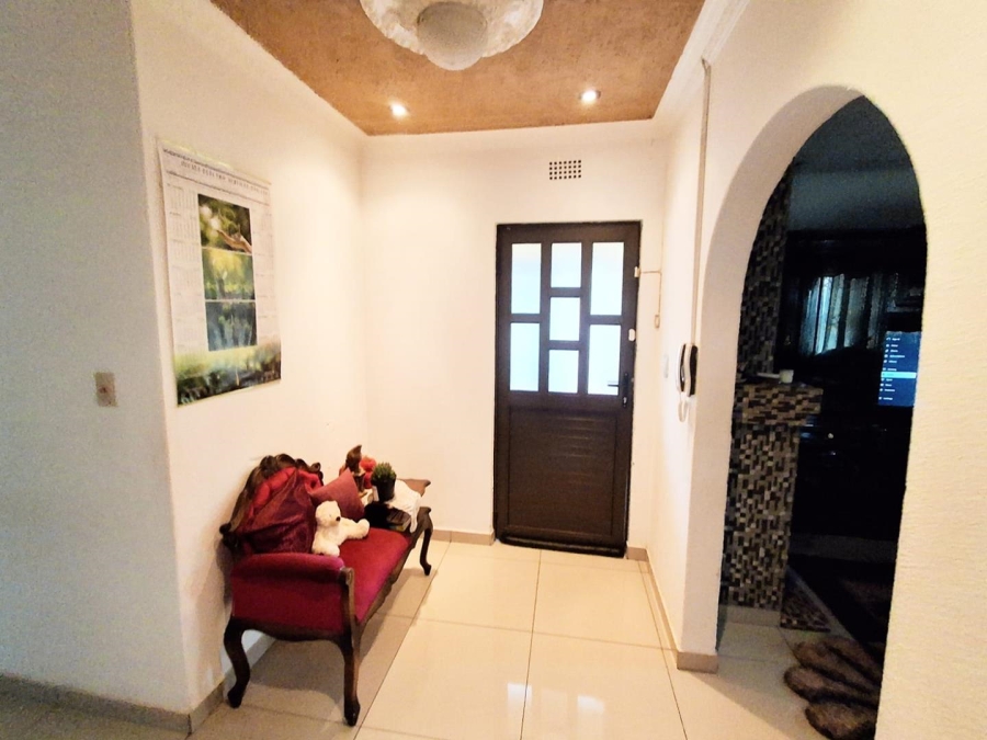3 Bedroom Property for Sale in Dawn Park Gauteng