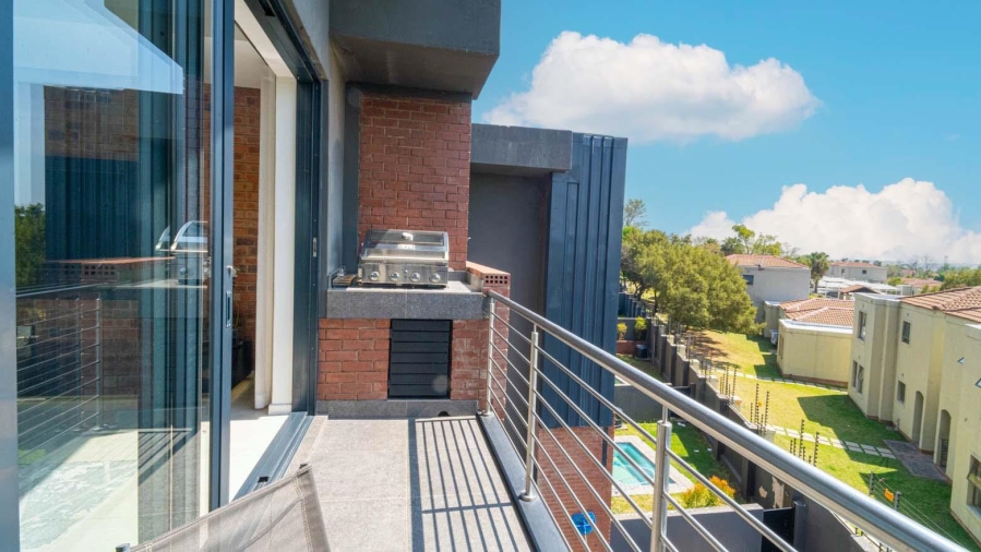 2 Bedroom Property for Sale in Broadacres Gauteng
