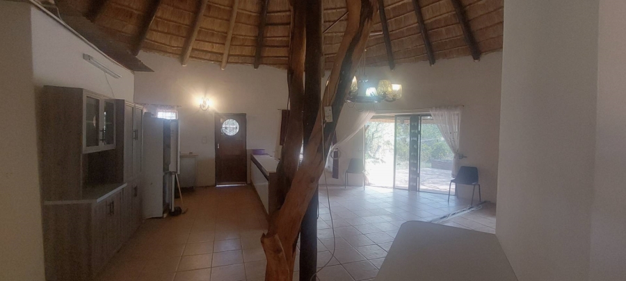 To Let 2 Bedroom Property for Rent in Zwavelpoort Gauteng