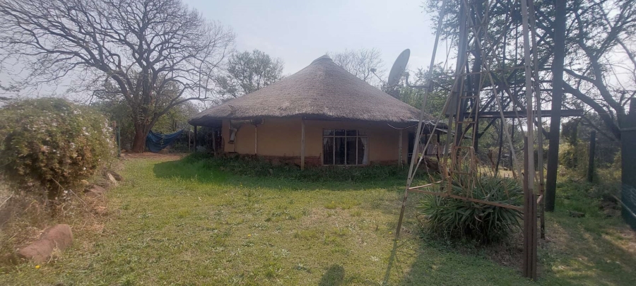 To Let 2 Bedroom Property for Rent in Zwavelpoort Gauteng