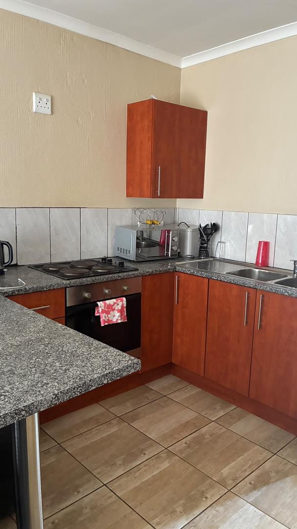 2 Bedroom Property for Sale in Honeydew Gauteng