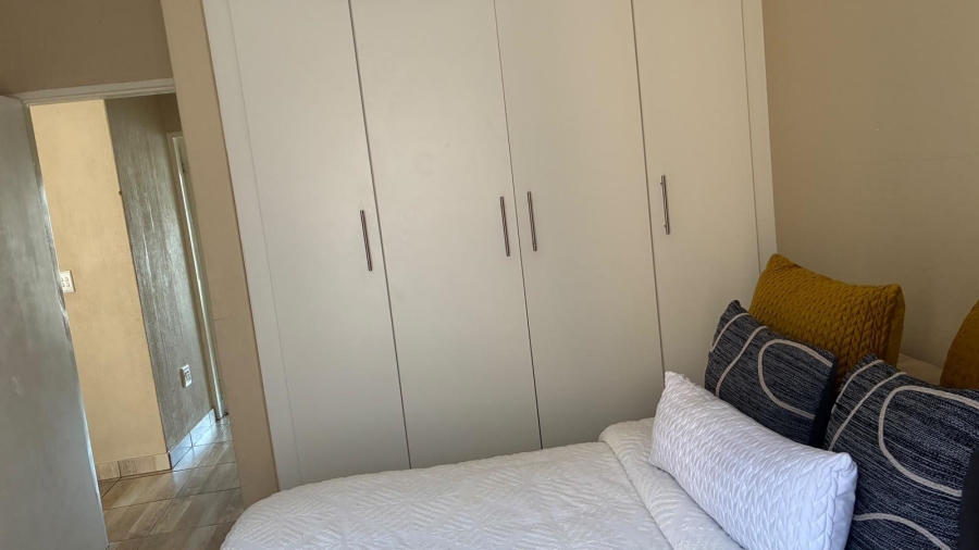 2 Bedroom Property for Sale in Honeydew Gauteng