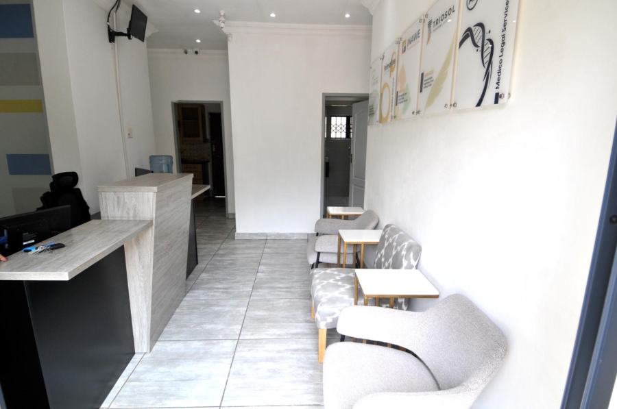To Let Commercial Property for Rent in Menlo Park Gauteng