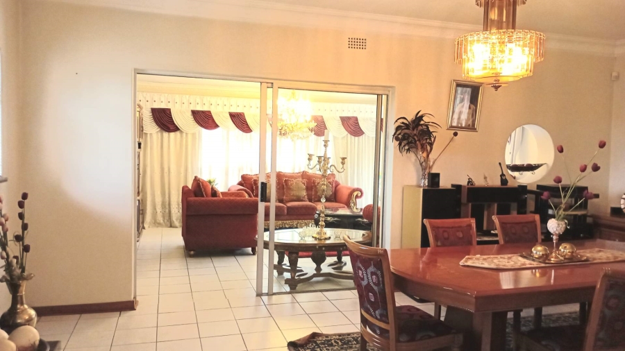 4 Bedroom Property for Sale in Lombardy East Gauteng