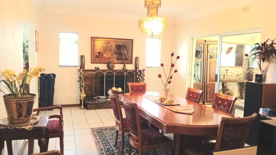 4 Bedroom Property for Sale in Lombardy East Gauteng