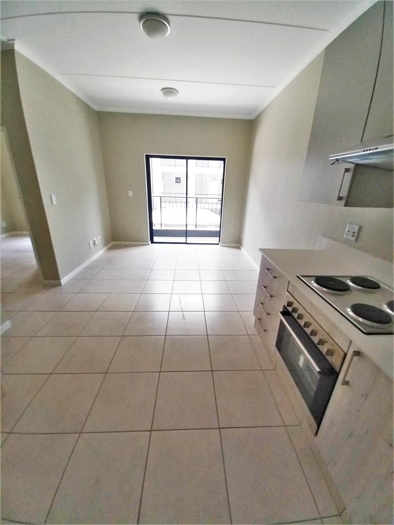 1 Bedroom Property for Sale in Grand Central Gauteng