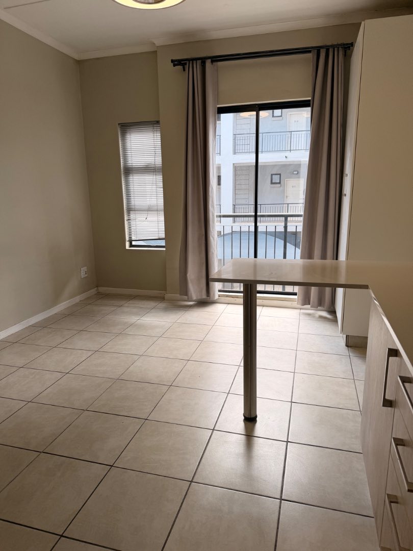 To Let 0 Bedroom Property for Rent in Grand Central Gauteng