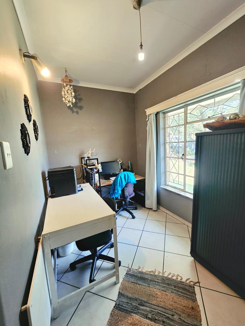 4 Bedroom Property for Sale in Lambton Gauteng