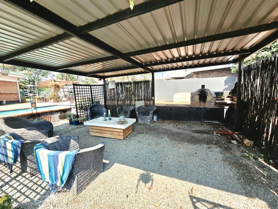 4 Bedroom Property for Sale in Lambton Gauteng