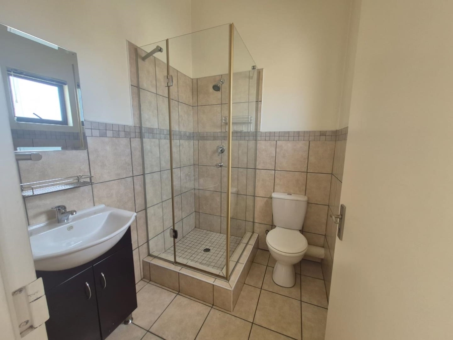 To Let 3 Bedroom Property for Rent in Barbeque Downs Gauteng